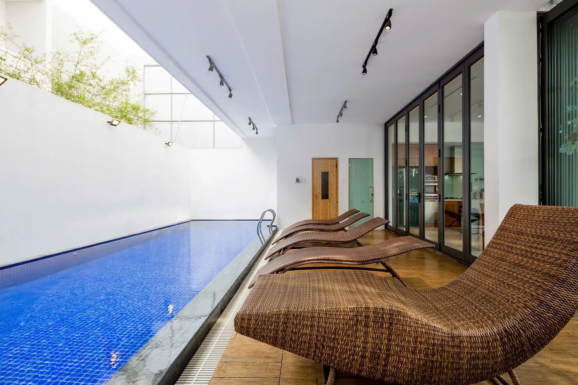 The Stunning Luxurious Villa by My Khe beach An Hai 43